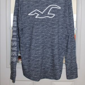 Hollister long sleeve graphic tee